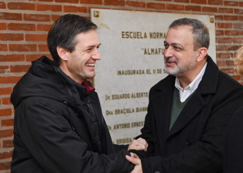 San Vicente | Mantegazza inauguró el Tramo de Formación Pedagógica en el ISFD 99