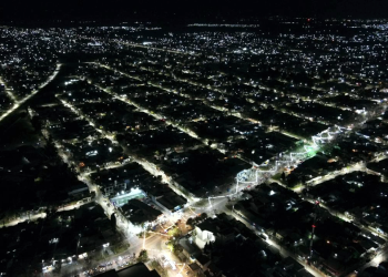 San Vicente | La Comuna sigue sumando más barrios con iluminación de tecnología LED