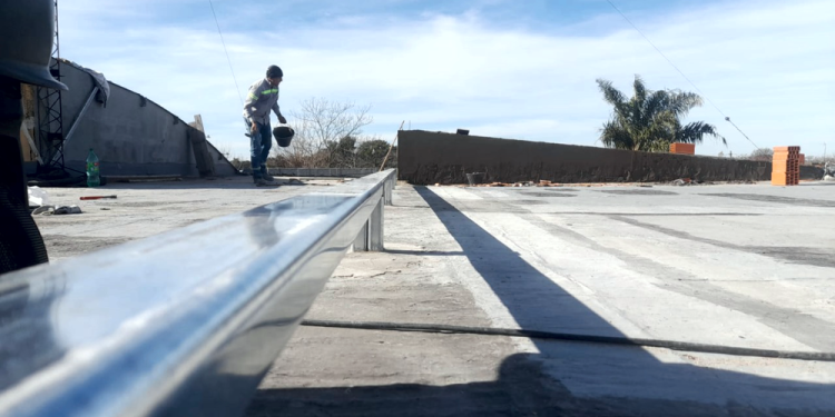 Educación | Reparan las cubiertas de dos escuelas de Santa magdalena y Numancia