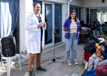 Salud | Operativo de Libretas de ANSES y concientización sobre cáncer de mamas en Alejandro Korn