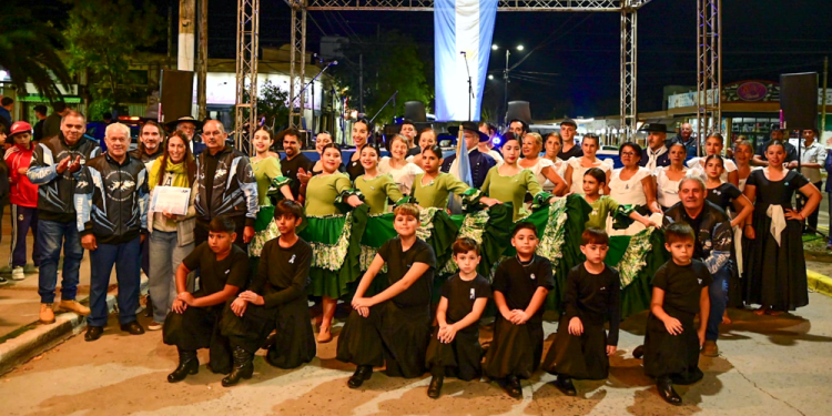 Danzas | El Ballet San Vicente fue invitado a importante evento folclórico en Misiones