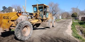 Presidente Perón | Reparan dos calles en los barrios guerniquenses de Las Lomas y Parque Americano