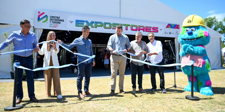 San Vicente | Con gran éxito pasó por la Vieja Estación, la tercera Expo Construí San Vicente