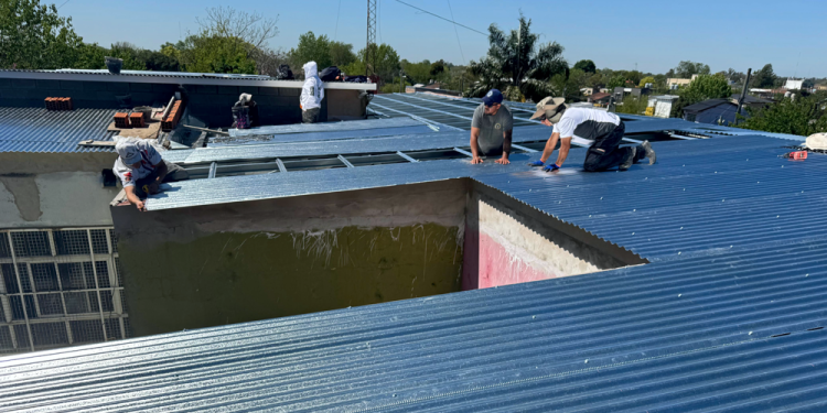 Educación | El Municipio solucionó definitivamente las filtraciones del techo de la Secundaria 2