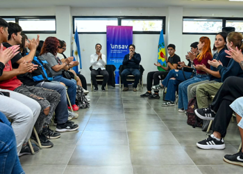 Educación | Mantegazza y Trotta participaron de una jornada de reflexión con jóvenes