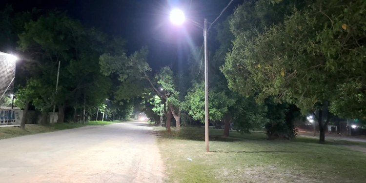 Presidente Perón | Continúa a buen ritmo la reconversión lumínica en distintos barrios del distrito