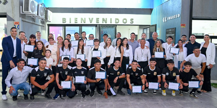 Deportes | Cierre de año en la Escuela Municipal de Árbitros con una nueva promoción