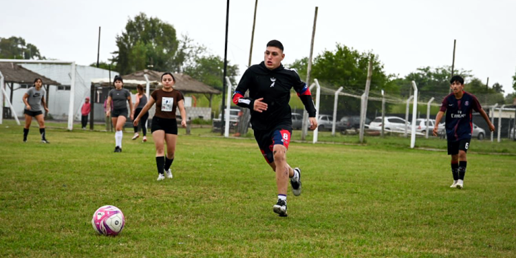 Fútbol | Ex alumnos de la Escuela Secundaria 6 de Domselaar ganaron la “Copa San Vicente Sin Violencias”