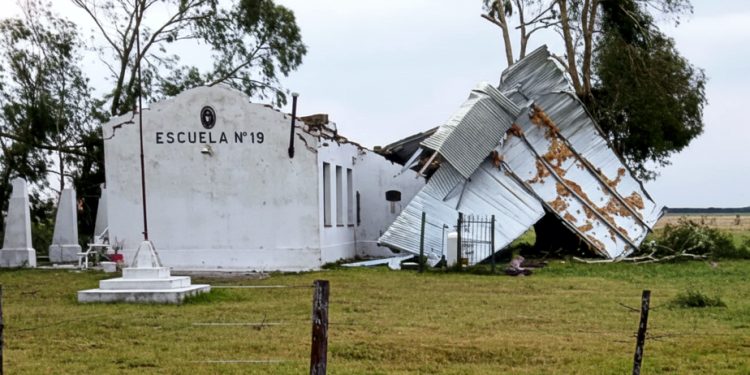 Región | Cañuelas bajo los efectos del temporal: 3.500 usuarios sin luz y destrozos en la Ruta 205