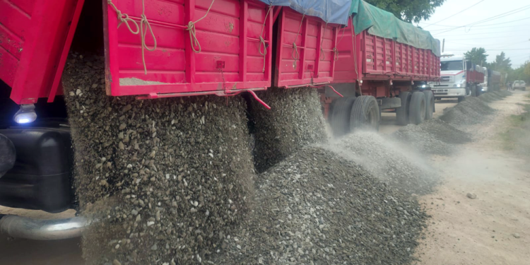 Presidente Perón | El Municipio sigue impulsando el plan integral de mejoras viales en los barrios