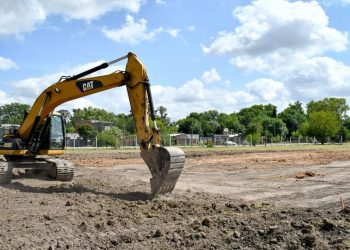San Vicente | Transforman los terrenos del ferrocarril en el nuevo «Parque Central» con infraestructura deportiva