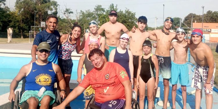 Deportes | El Polideportivo Padre Mugica reactiva sus programas de Natación y Básquet Adaptado