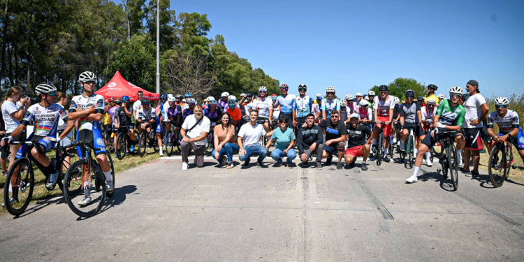 Ciclismo | San Vicente se prepara para una jornada de ciclismo de alto nivel sobre la Ruta Provincial 16