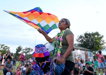 San Vicente | Raíces y color: San Vicente celebró el Carnaval Norteño en la Estación Cultural