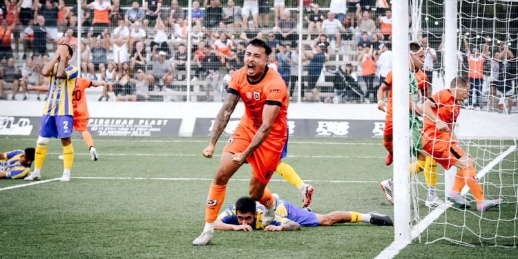 Fútbol | Corazón, garra y aniversario: Estrella del Sur Rescató un Empate Agónico en Alejandro Korn