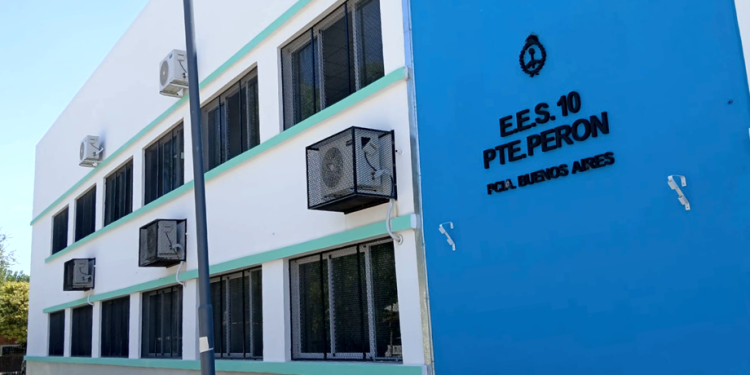 Presidente Perón | Con el inicio de clases inauguran la nueva Escuela Secundaria 10 en Parque Americano