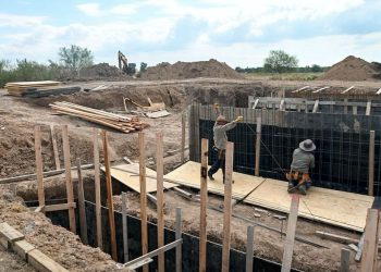 Alejandro Korn | Avanza la construcción del puente sobre el Canal 2: una obra estratégica de integración para 4 barrios