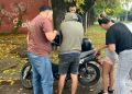 San Vicente | Golpe al narcodelivery: una pareja fue detenida con droga y una moto adulterada