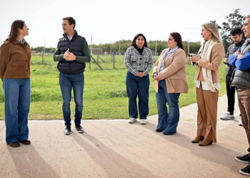 San Vicente | Mantegazza recibió a su par de Moreno Mariel Fernández con quien recorrió distintos puntos del distrito