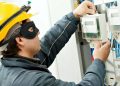 Alerta por estafas: Detienen a un falso técnico de Edesur que operaba con medidores robados