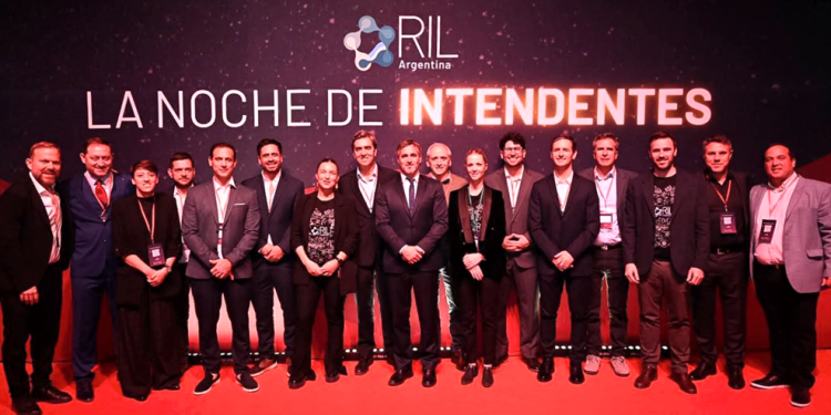 Gestión | San Vicente fortalece su agenda de innovación y desarrollo en un encuentro federal de municipios