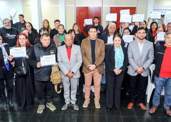Presidente Perón | Blanca Cantero entregó certificados a nuevos operadores de videovigilancia