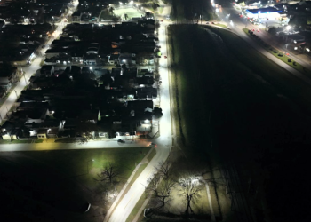 Presidente Perón | Avanza con la renovación del alumbrado público con tecnología LED en los barrios
