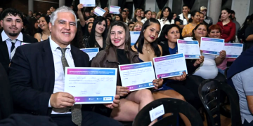 San Vicente | Celebraron a más de 275 nuevos egresados de distintas carreras, reafirmando la apuesta por la educación pública