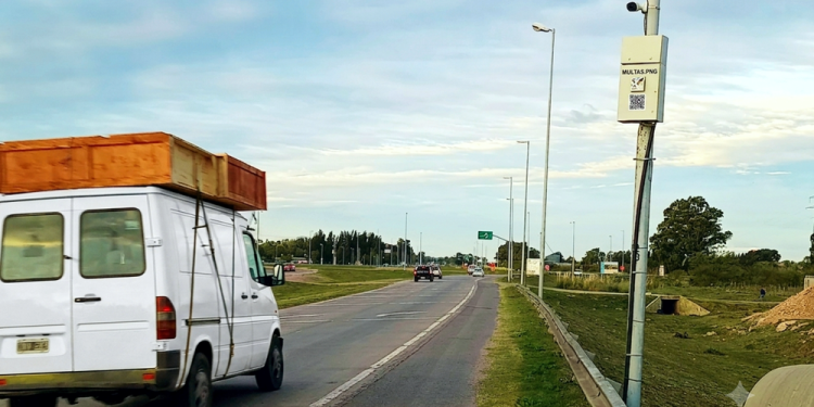 Controles | San Vicente instala nuevas cámaras de velocidad para frenar la imprudencia al volante