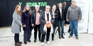 Salud | Avanza la inclusión social y educativa en Presidente Perón con la entrega de más de 500 anteojos