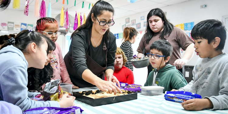 Bienestar | Nuevas oportunidades: abren la inscripción a talleres gratuitos en San Vicente y Alejandro Korn