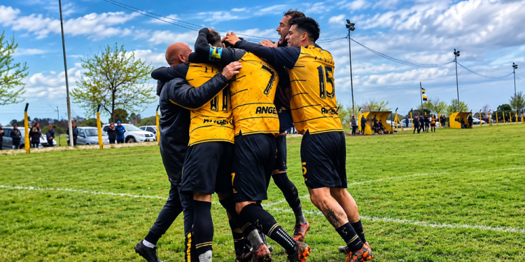 Torneo Federal | San Lorenzo de Villa Castells aseguró el liderazgo y la clasificación en una quinta fecha marcada por la lluvia y las definiciones directas