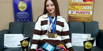 Danzas | A los 17 años, la bailarina Jazmín Ravena fue premiada en Brasil y fue convocada para una residencia artística en Europa