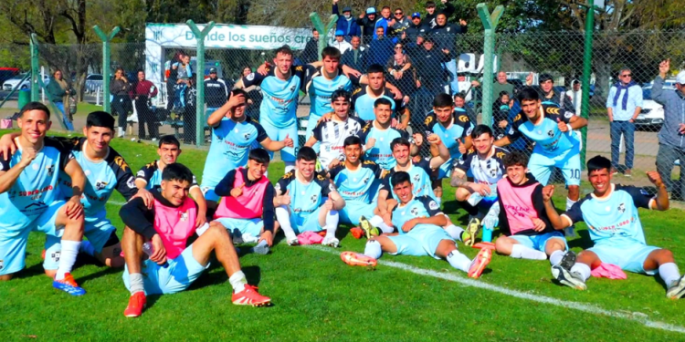Reducido TPA | Defensores de Glew dio un paso gigante hacia las semifinales tras golear a Buenos Aires City