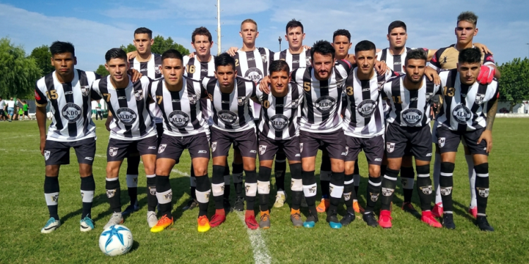 Promoción de Primera C | Defensores de Glew y Argentino de Rosario empataron 1 a 1 en un vibrante duelo de ida en Glew