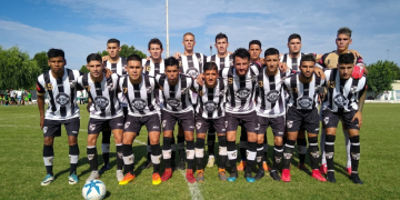 Fútbol | Un sueño centenario en juego: Defensores de Glew va por la hazaña histórica ante Argentino de Rosario por el ascenso a la Primera C