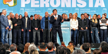 Provinciales | La Matanza fue el épico epicentro de la Lealtad Peronista: Axel Kicillof y Fernando Espinoza lideraron una multitudinaria convocatoria por la unidad y el futuro